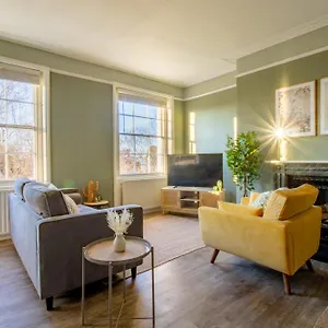  Apartment Clarence Square Penthouse